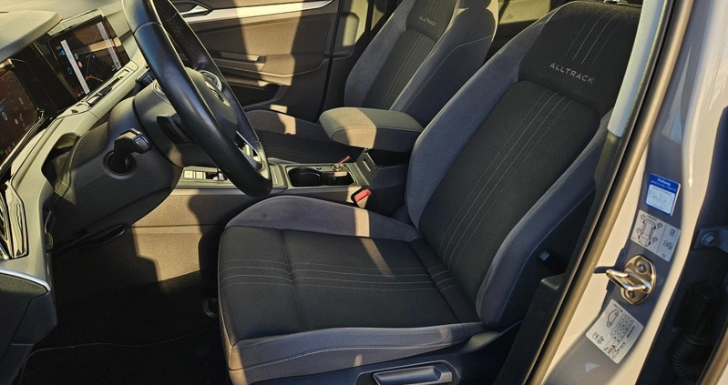 Volkswagen Golf cena 119900 przebieg: 109634, rok produkcji 2021 z Bojanowo małe 631